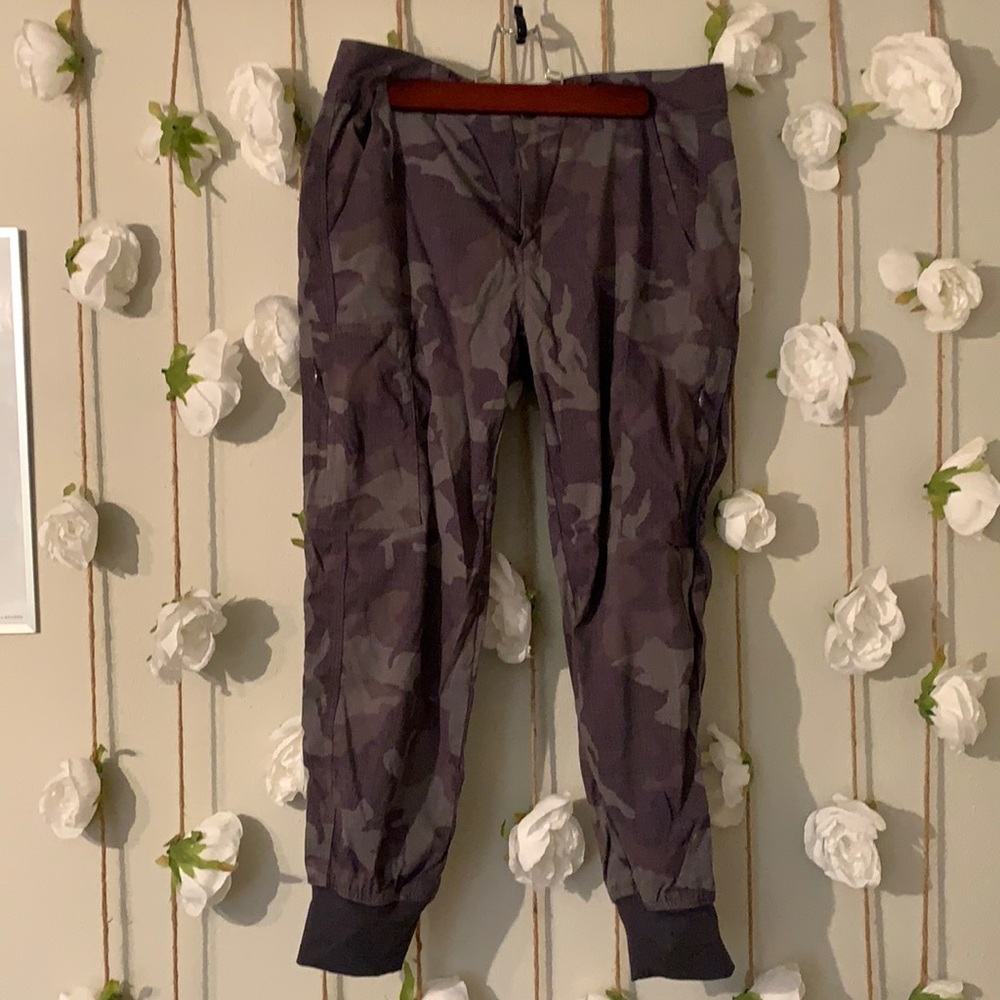 Prana Joggers